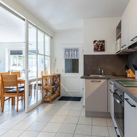Haus Jenny D 1 * Redewisch